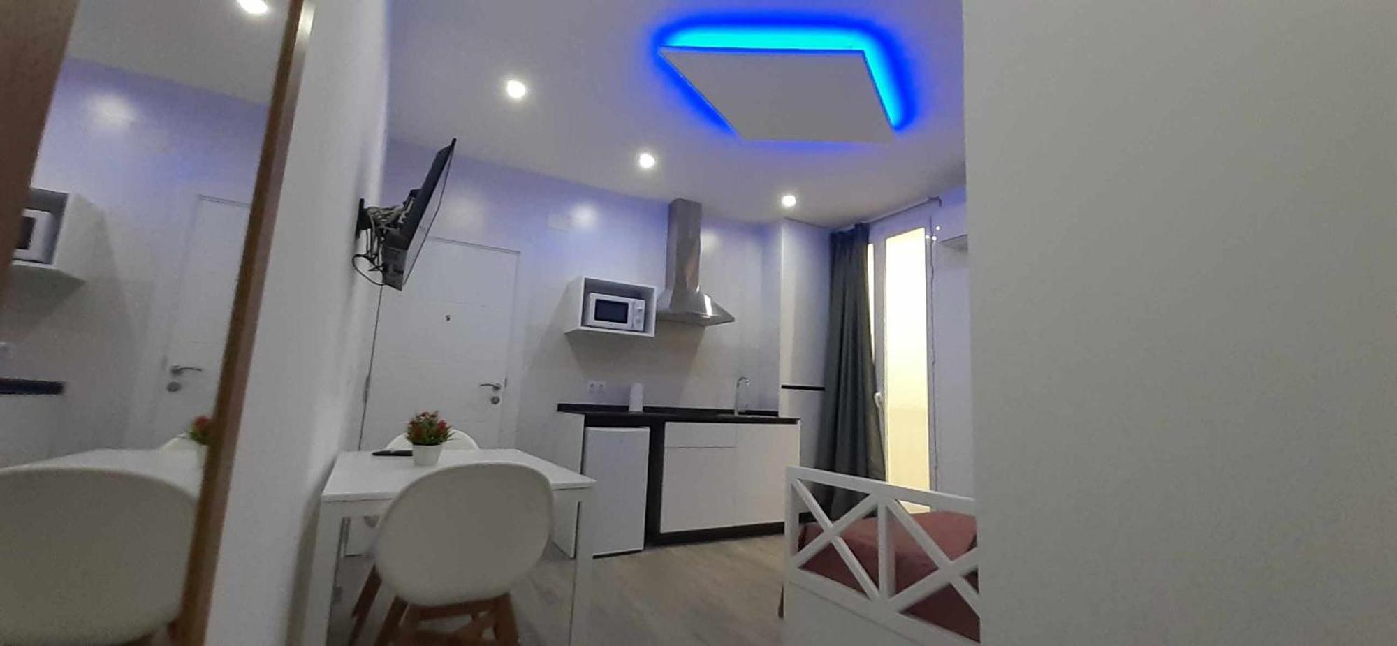 Comodo Apartamento Mayor Y Sol Madrid Bagian luar foto